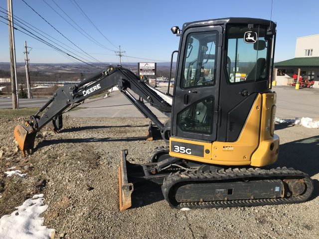 John Deere 35G Mini Excavator